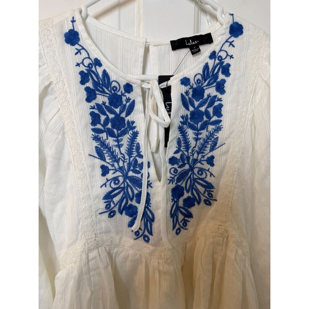 Lulus White & Blue Embroidered Shift Dress Long Puff Sleeve Size Small NWT - Picture 2 of 14